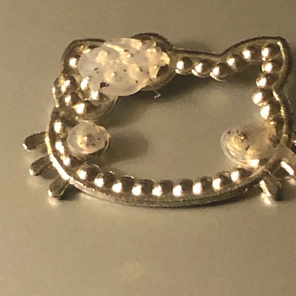 Hello Kitty Rhinestone Charm- 130 $20 or $15 w/offer - Picture 4 of 5